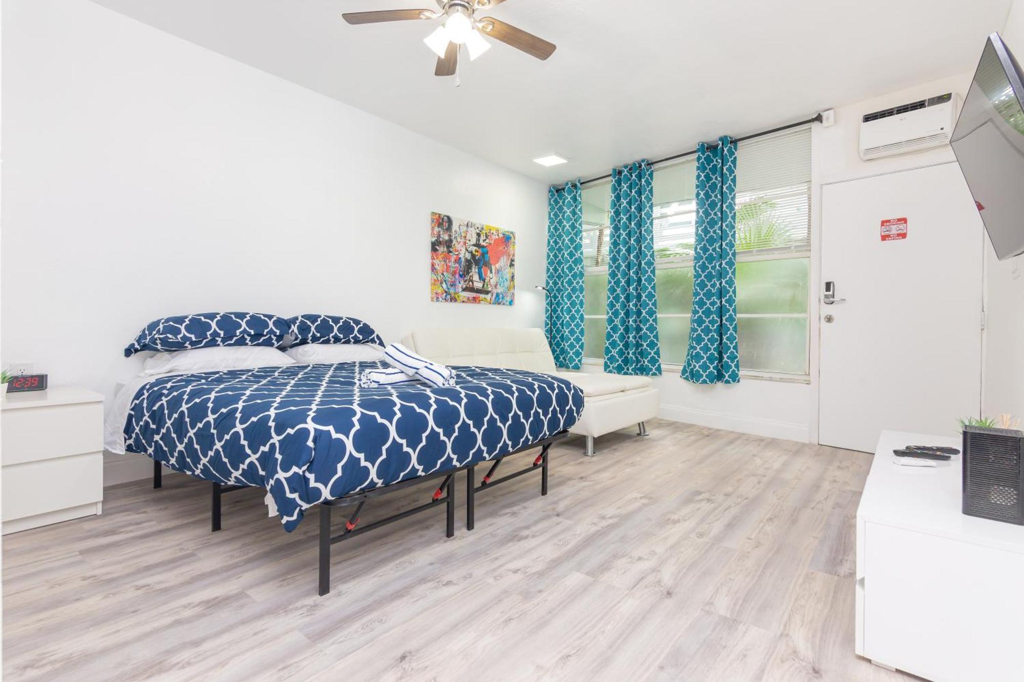 Appartamento Ocean Drive Deco W/2 Queen Beds, Steps 2 *