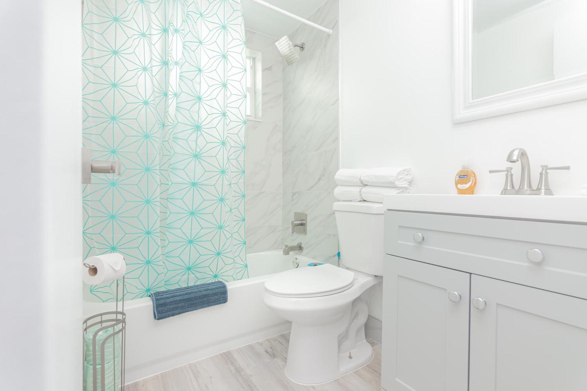 Appartement Ocean Drive Deco W/2 Queen Beds, Steps 2 *
