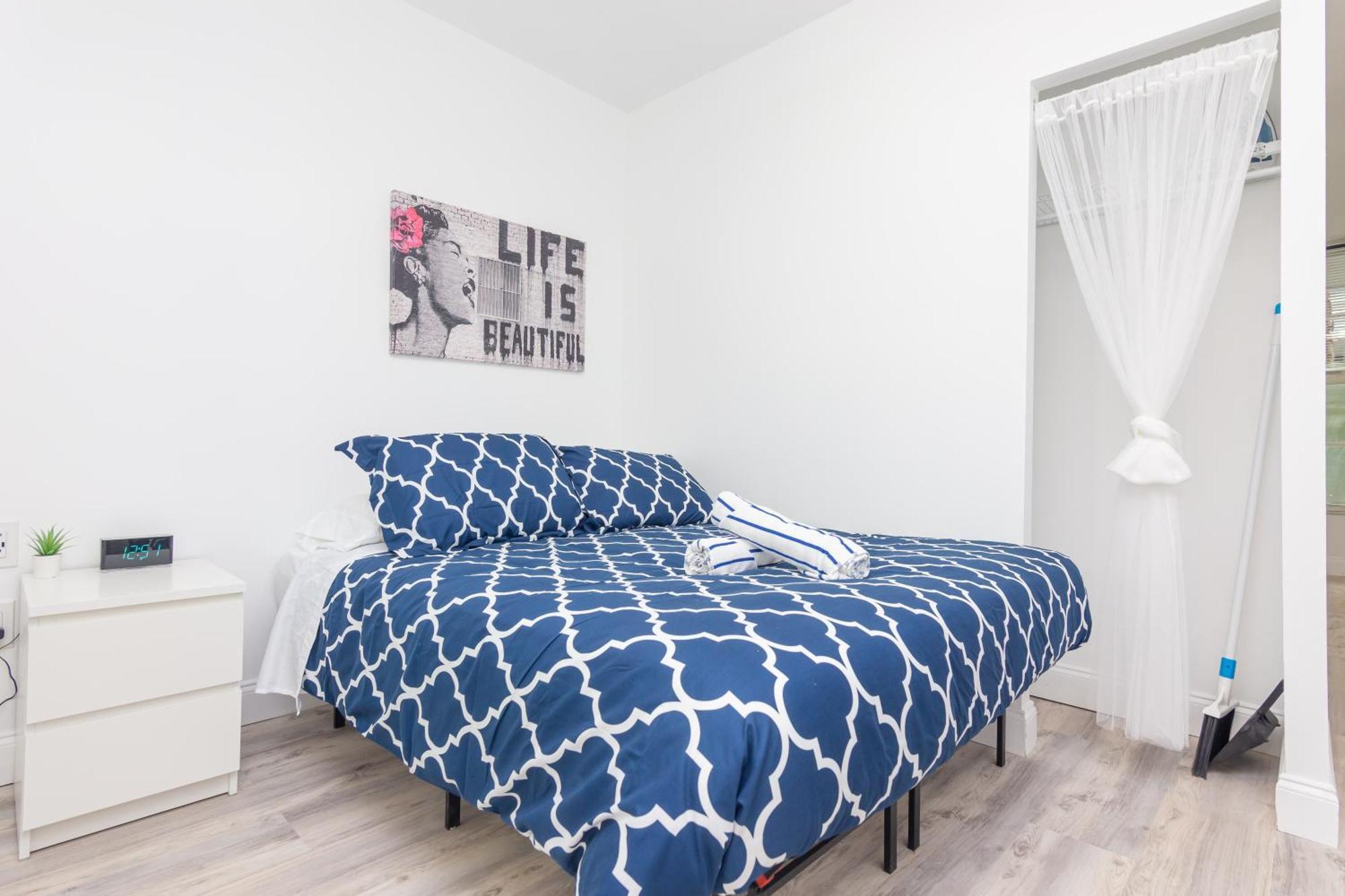 Ocean Drive Deco W/2 Queen Beds, Steps 2 Appartement Miami Beach