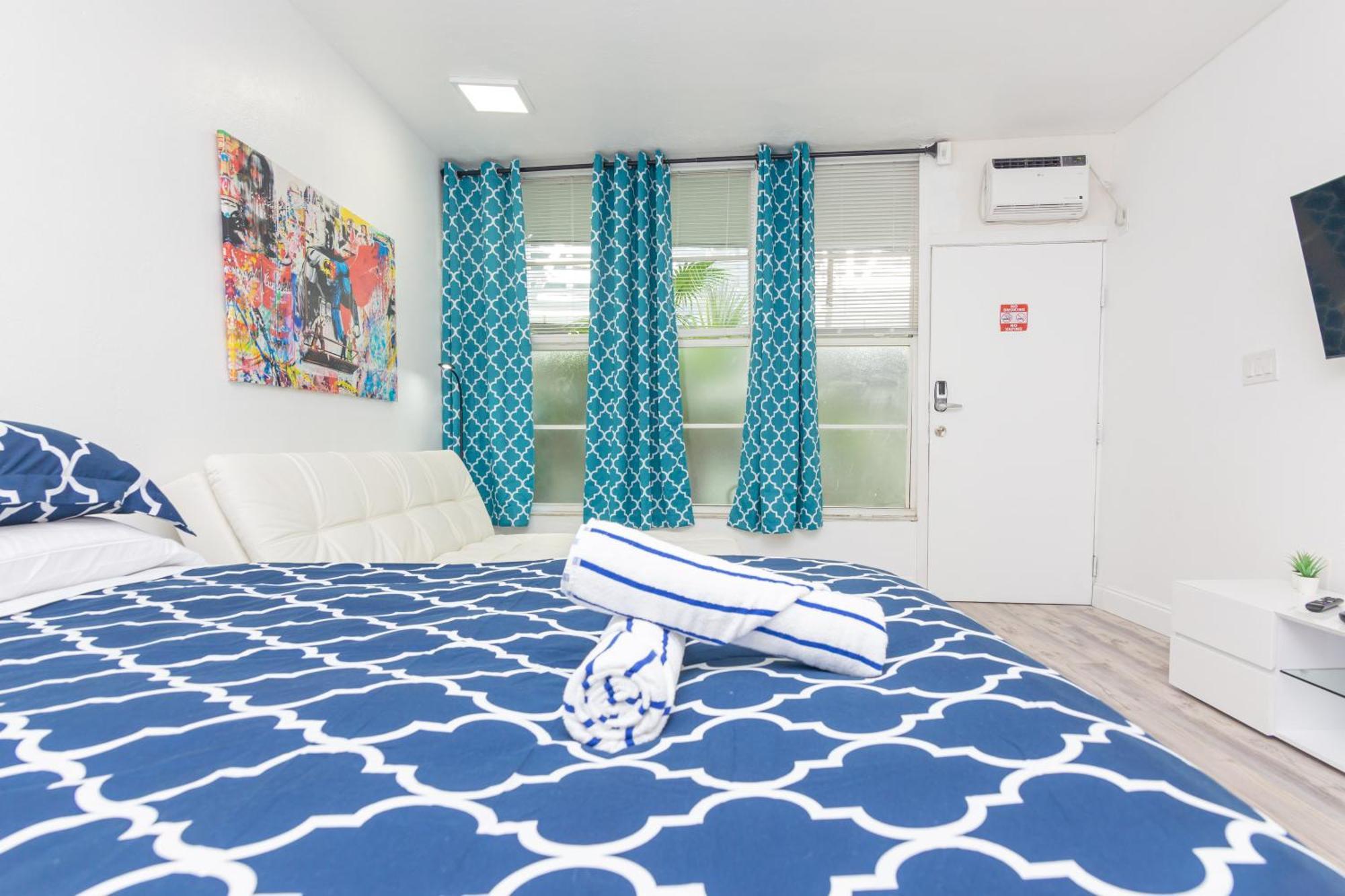 Ocean Drive Deco W/2 Queen Beds, Steps 2 Appartement Miami Beach